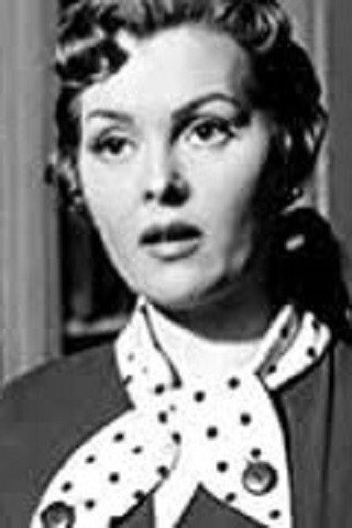 Nelly Panizza as Tita in This crazy, crazy Buenos Aires