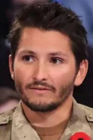 Olivier Lavigne-Ortiz as Wali in Beside Heroes