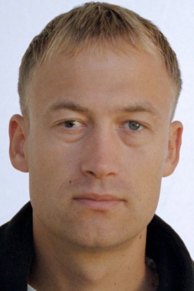 Oscar Dyekjær Giese as Mærsk Mc-Kinney Møller in Dynastiet Mærsk