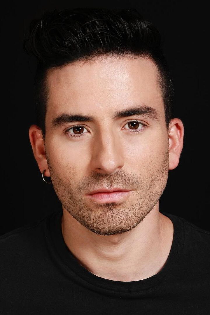 Santiago Reyes as Cristian "Frito" in El Man es Germán