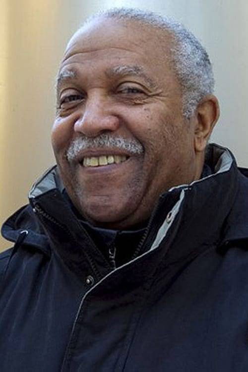 Ardon Bess as Uncle Cecil in How She Move