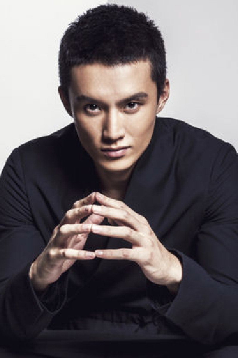 Benson Wang as Tao Jian She in Flipped in My Youth