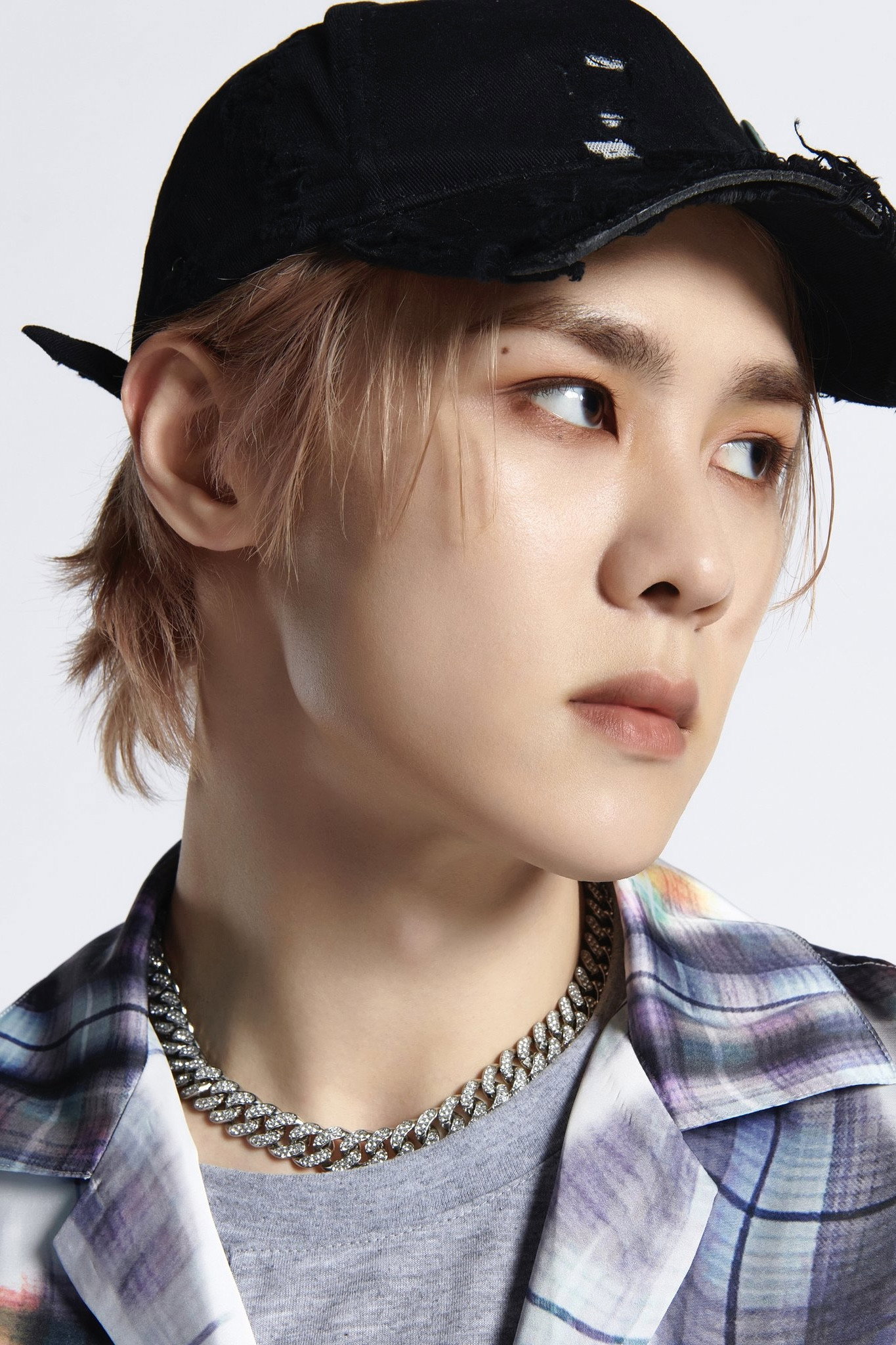 쿤 as Self in NCT World 2.0