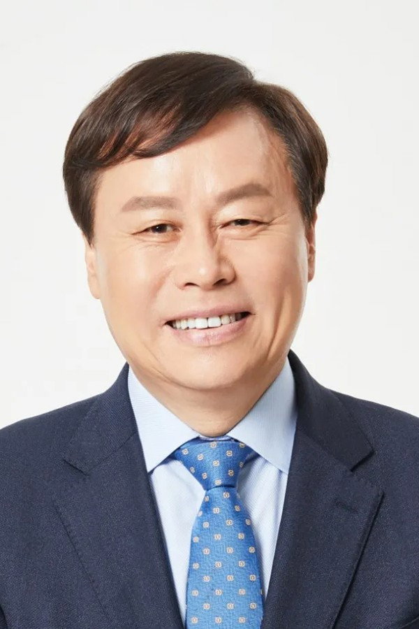 도종환 as Self in This Is the President