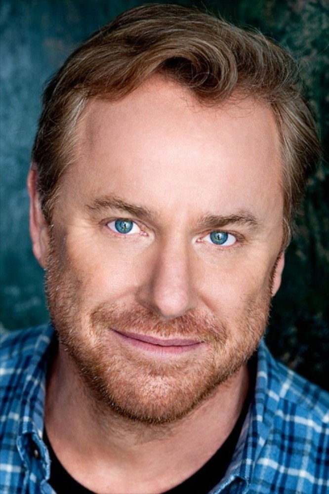 Jimmy Shubert as Bob in Room 6
