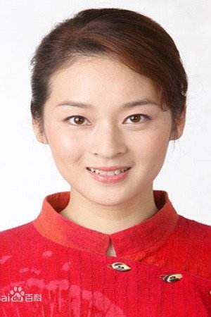 Ying Zhen as 雪儿 in Red River Valley