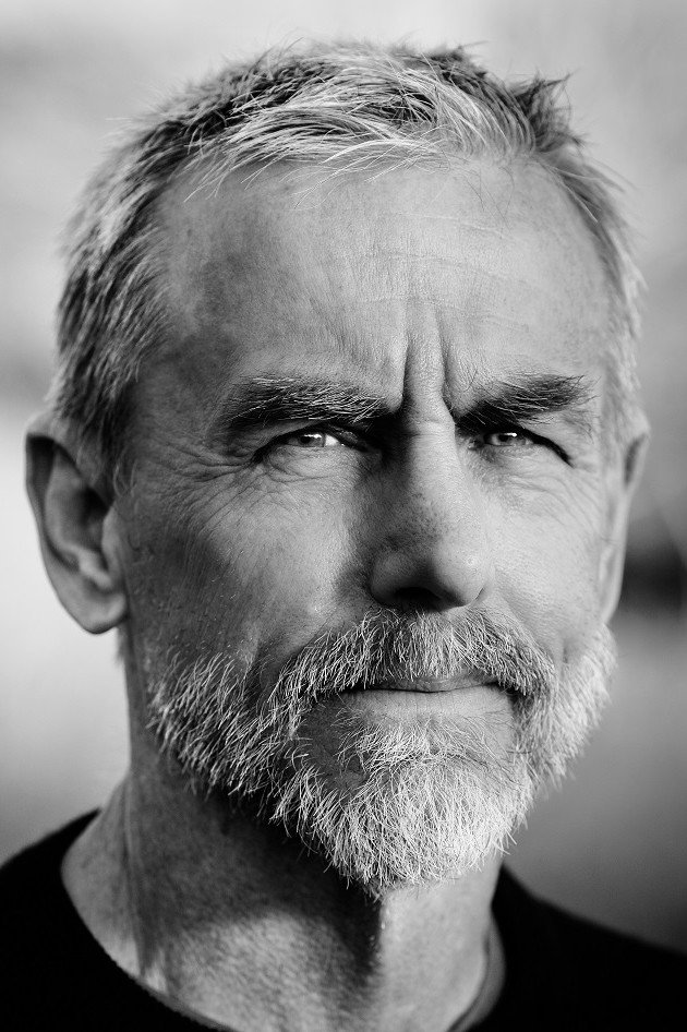 David Andrews as Det. Bobby Mann in Mann & Machine