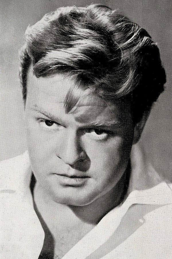 Carlo Hintermann as Colonnello Von Krauss in The Sicily Barbers