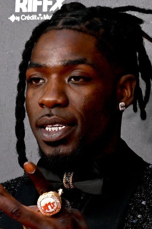 Gazo as Self : Guest in Dadju en live au Parc des Princes