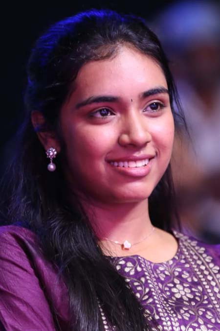 Nikhila Shankar as Jayshree in Brothers and Sisters