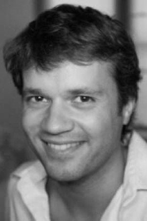 Mathias Kozlowski as Peeble in Denver, le Dernier Dinosaure