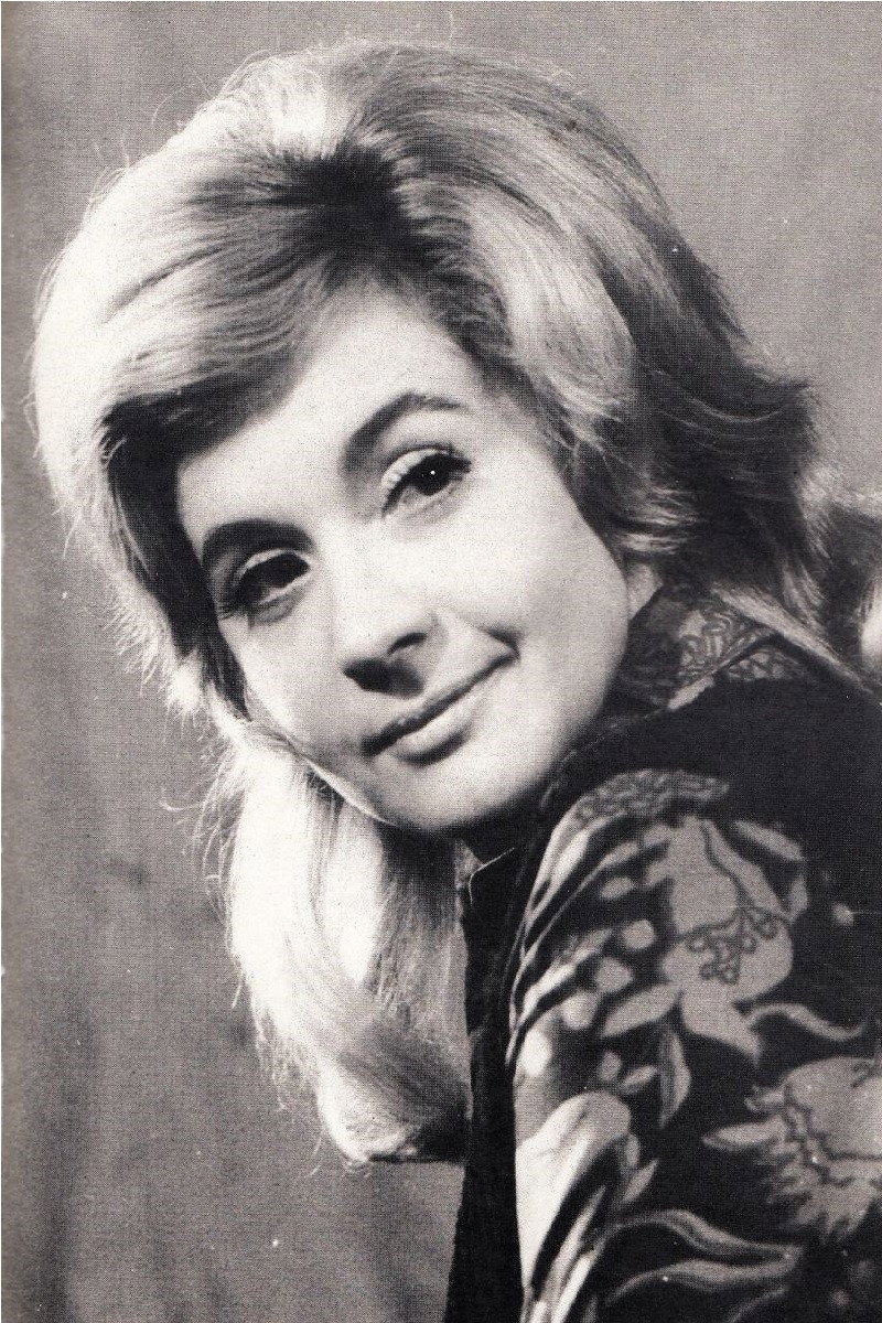 Vasilica Tastaman as Forester's Wife in Păcală
