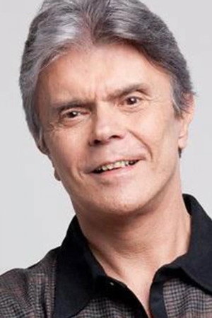 Paulo Barboza as Enf. Amaury Molina in Mulher