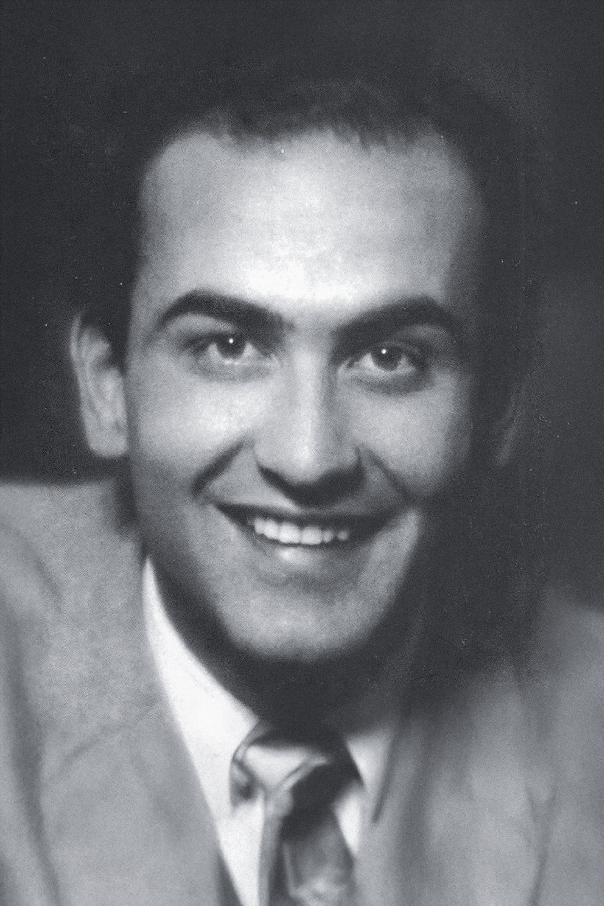 Suavi Tedü as Bekçinin oğlu in Yanık Kaval