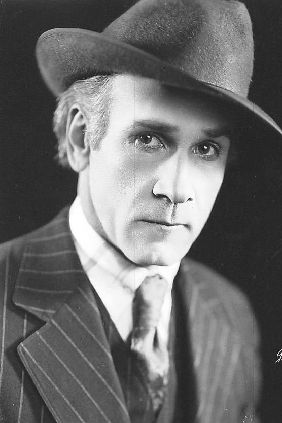 Charles Brinley as Sheriff Malloy in The Western Wallop