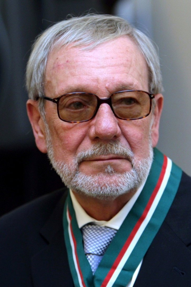 Jerzy Kamas as Adam in Wejście w nurt