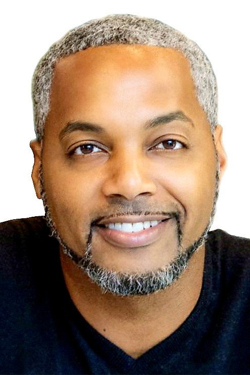 Mike Jackson as Self in Barbie Dreamhouse Challenge