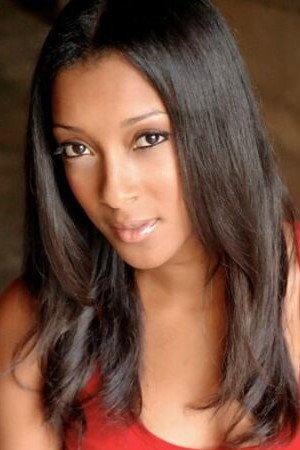 Onira Tarés as Agent Simmons in Blackhats