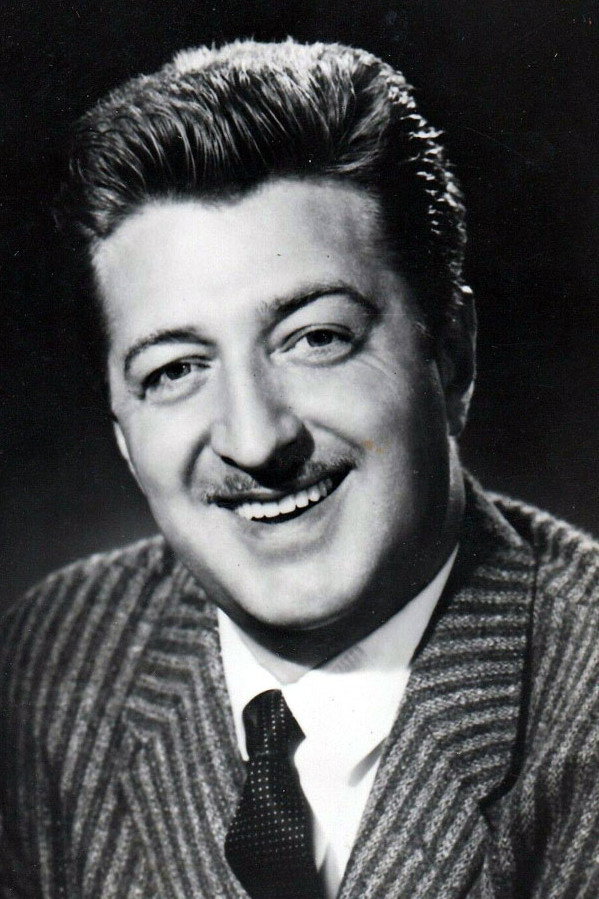 Roger Le Bel as Paper employee union archivist in The Death of a Lumberjack