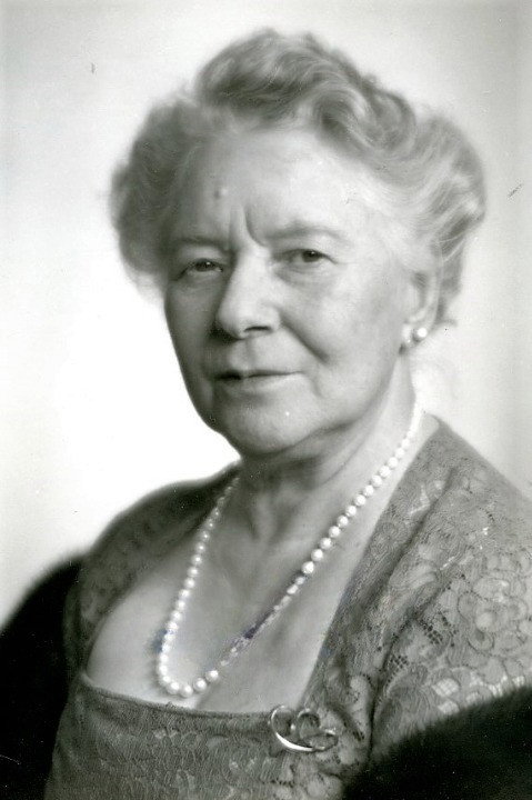 Elsa Ebbesen-Thornblad as Hospital Matron in The Touch