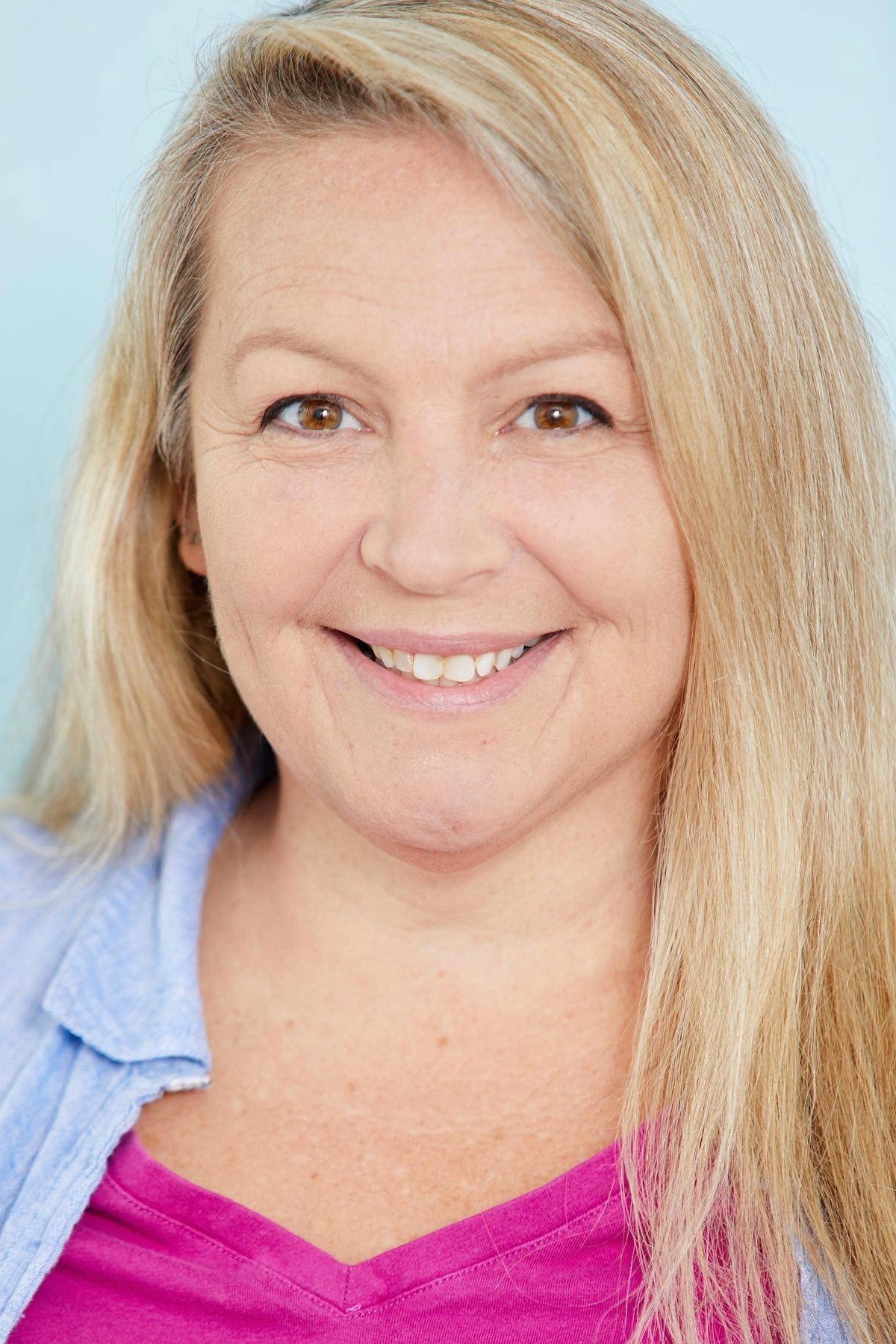 Danielle Guthrie as Evelyn Barnes in Unplanned Parenthood