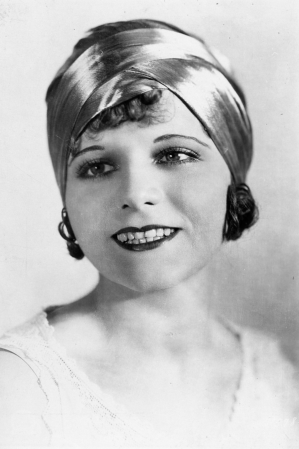 Vera Reynolds as Norma Drake / Norma Powers in Silence
