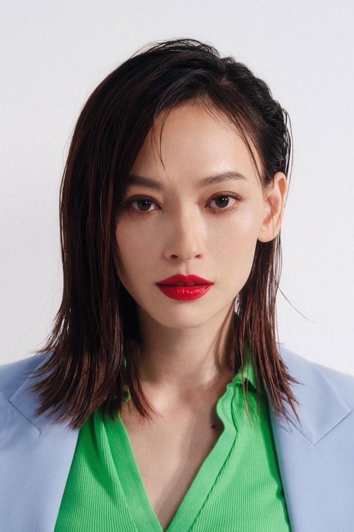 姚以緹 as Yi-Chun Tsai / A.I.-Pro in S-Girl