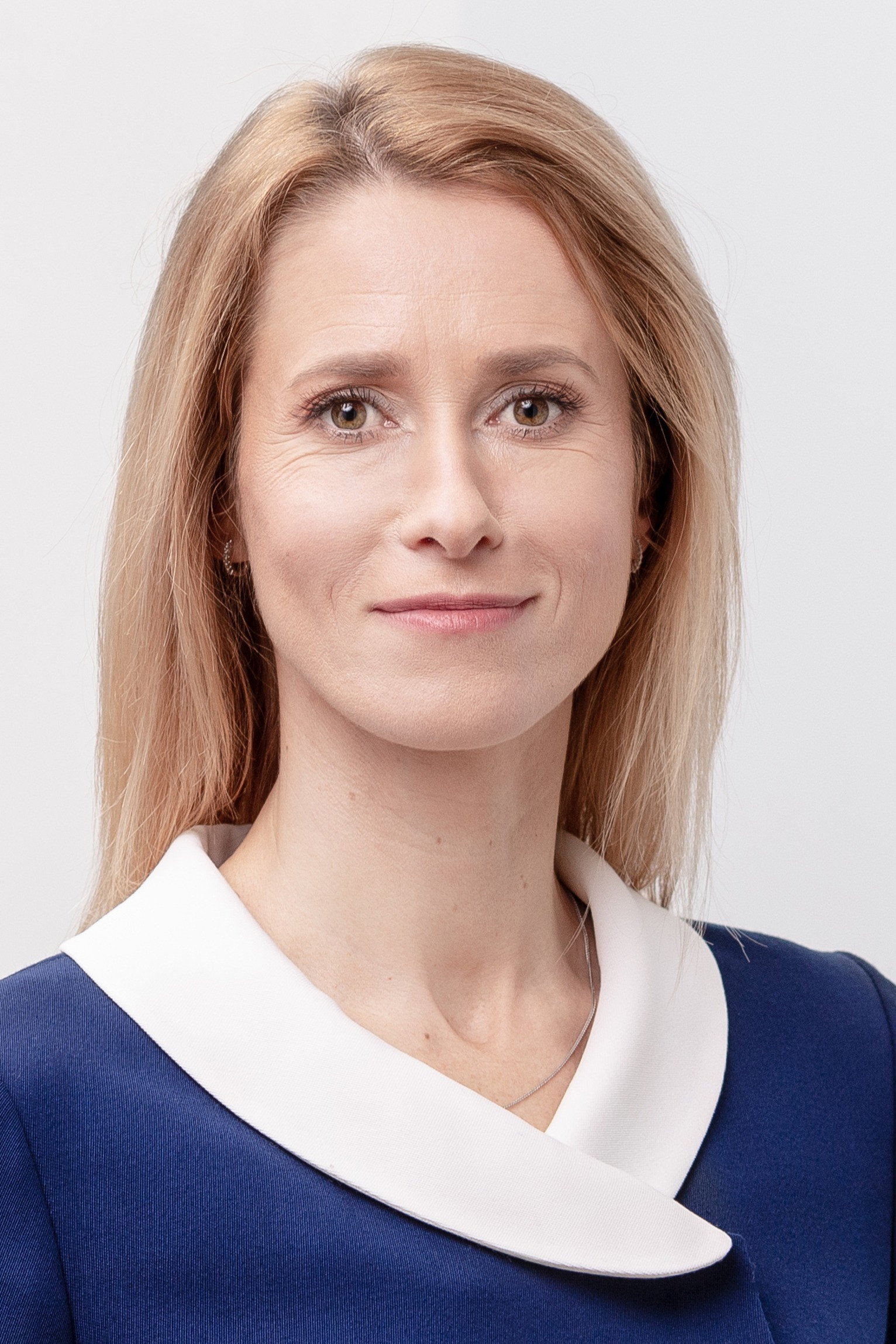 Kaja Kallas as Self : Haute représentante de l'union Européenne pour les affaires étrangères in La Guerre, Donald Trump et nous : 2025, l'année de tous les dangers