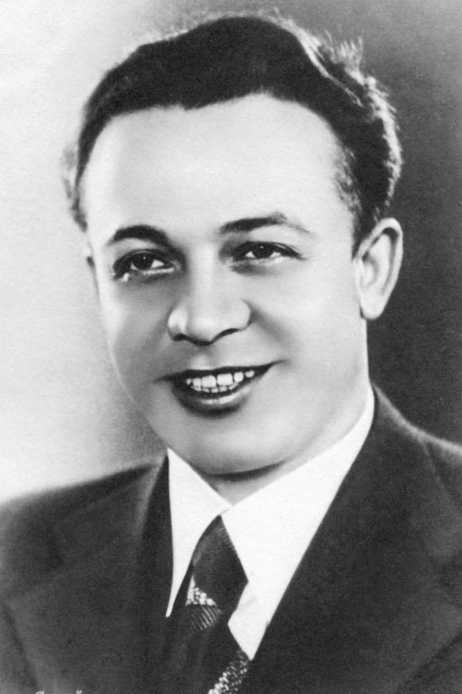 Сергей Лемешев as Petya Govorkov in Musical Story