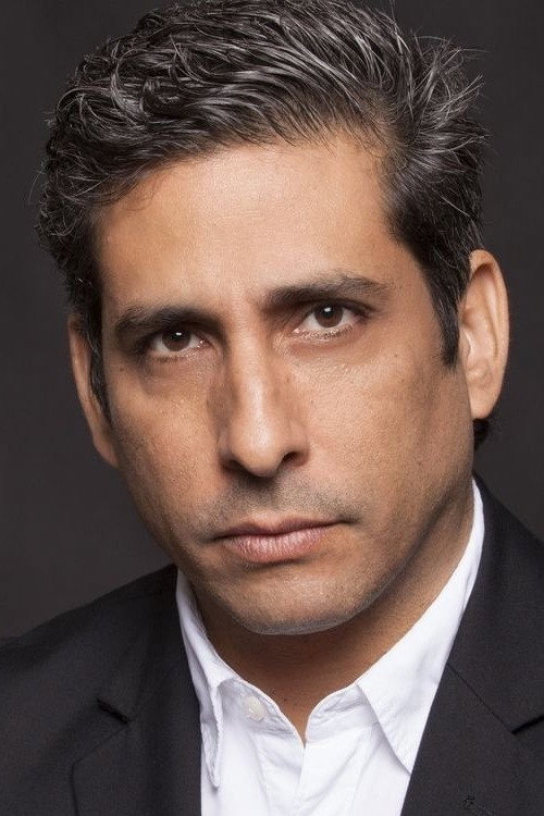 Ernesto Concepción Moreau as Manolo in La Gran Desilusión