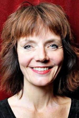 Mari Maurstad as Mari Maurstad in Kjartan rydder opp - hjemme