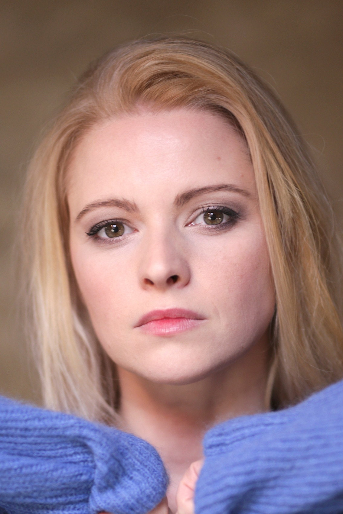 Jennifer Ulrich as Anke Meier in Dignity