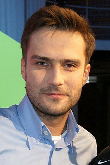 Michał Lesień as nadkomisarz Mariusz Mroziński in Agentki