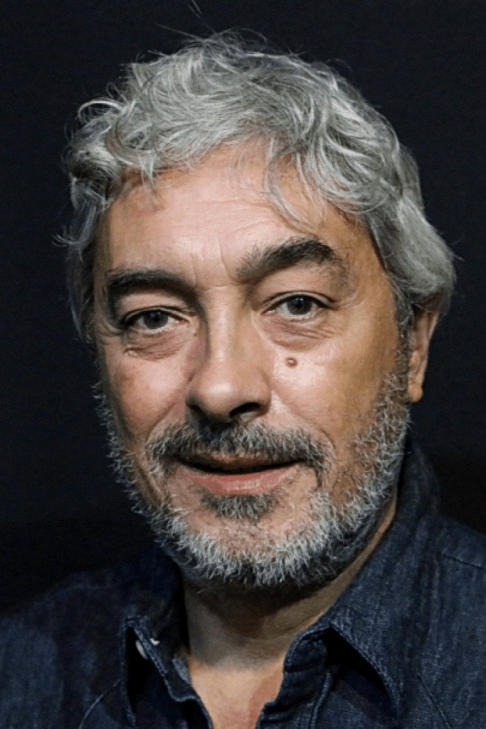 Álvaro Faria as Gil Francisco in Bocage