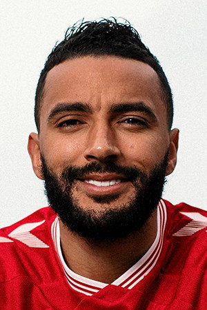 Danny Simpson as Self in Danny Aarons vs. Danny Simpson