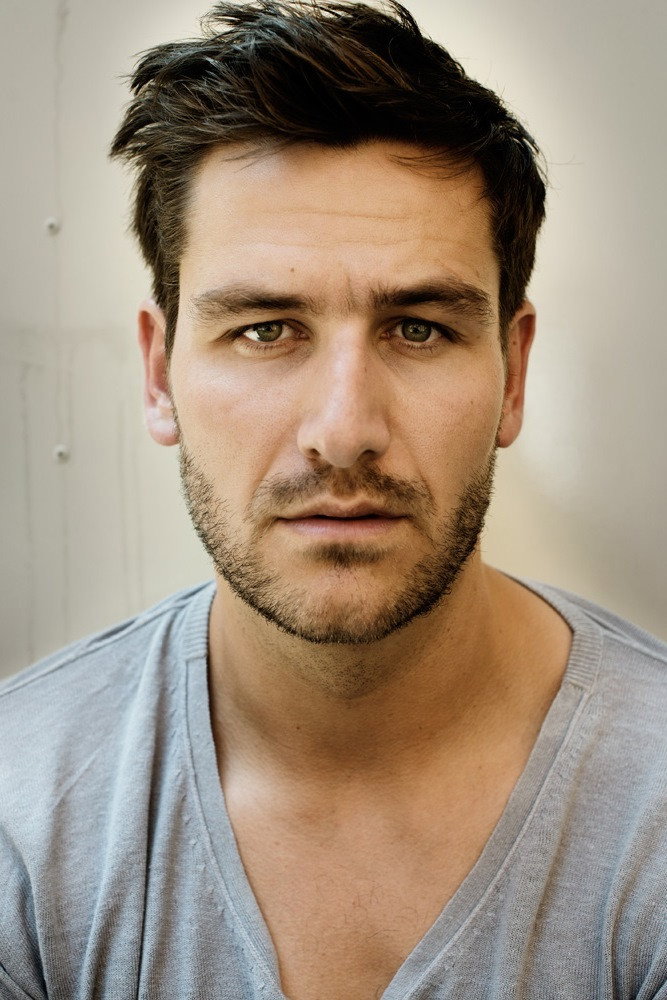 Michael Epp as Pettis in The Beekeeper