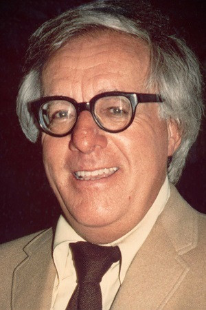 Ray Bradbury as Self - Introduction in The Ray Bradbury Theater