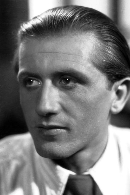 Kazimierz Dejmek as Andrzej Stempkowicz in Jasne łany