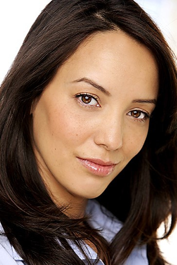 Jennifer Lee Wiggins as Brianna in Dinosaur Train