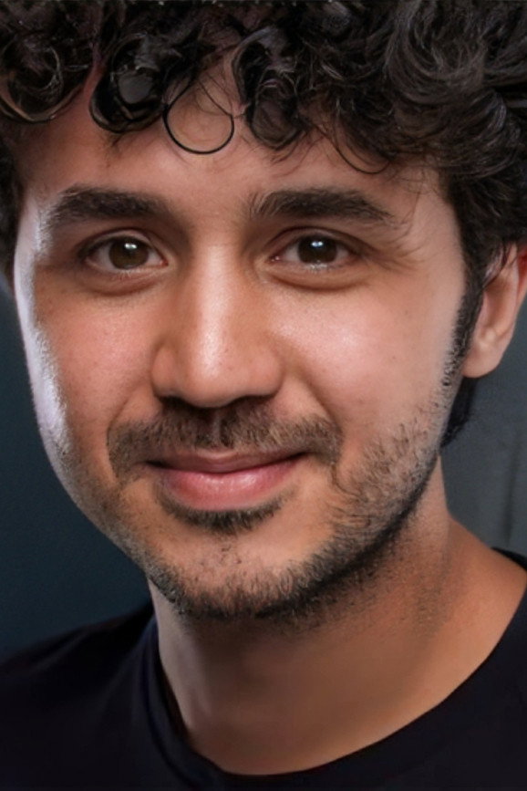 Yasin Bardakçı as Fırat in Daire 4