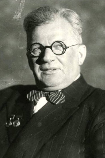 Фёдор Григорьев as Kartashov in Michurin