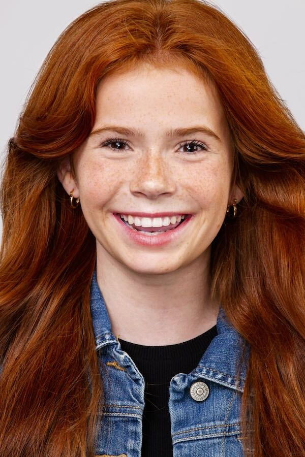 Harper Zilmer as Lex in My Weird School