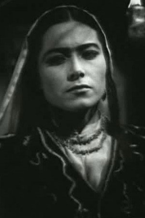 Khaila Ganiyeva as Arzi-Bibi in The Adventures of Nasreddin