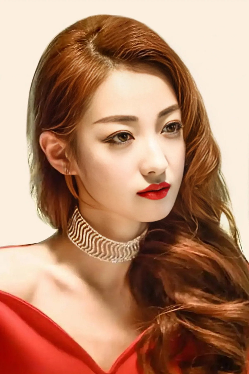 梁琛 as Zuo Sisi in Fatal Code