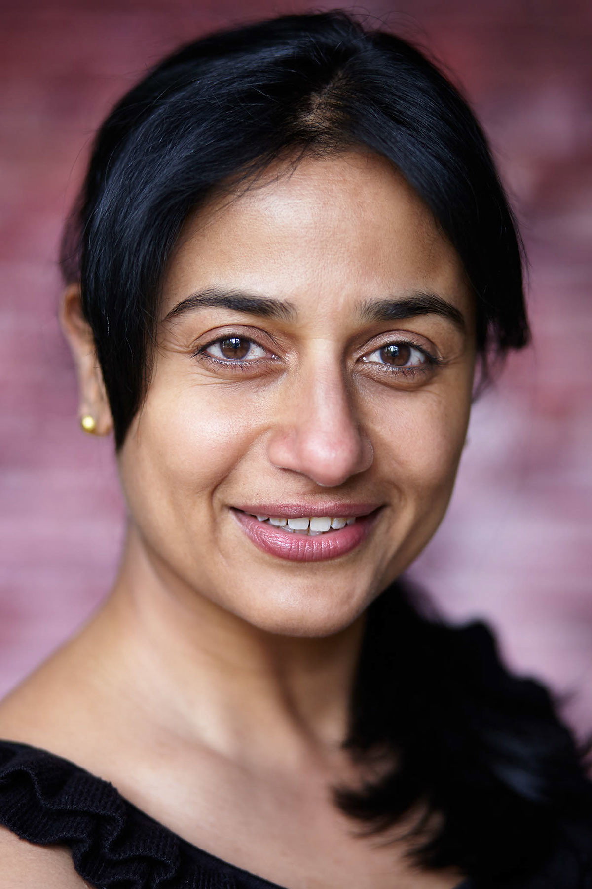 Anu Hasan as Kalyani in 1: Nenokkadine