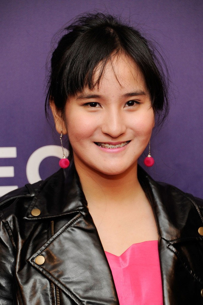 Ella Guevara as Cindy in Swing
