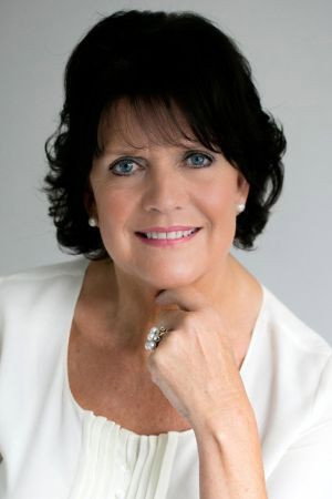 Sally Geeson as Nikki in What's Good for the Goose