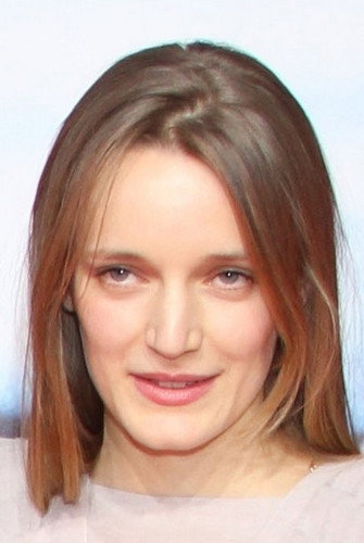 Hanna Hilsdorf as Edda Möller in In the Fade