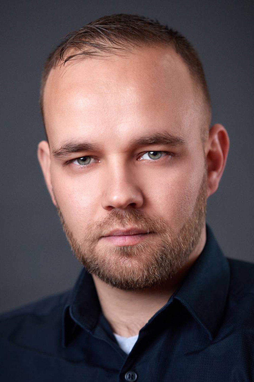 Zlatan Školjić as Asad in Father's Last Wish