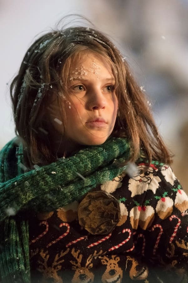 Monna Orraryd as Asrin in Jakten på tidskristallen